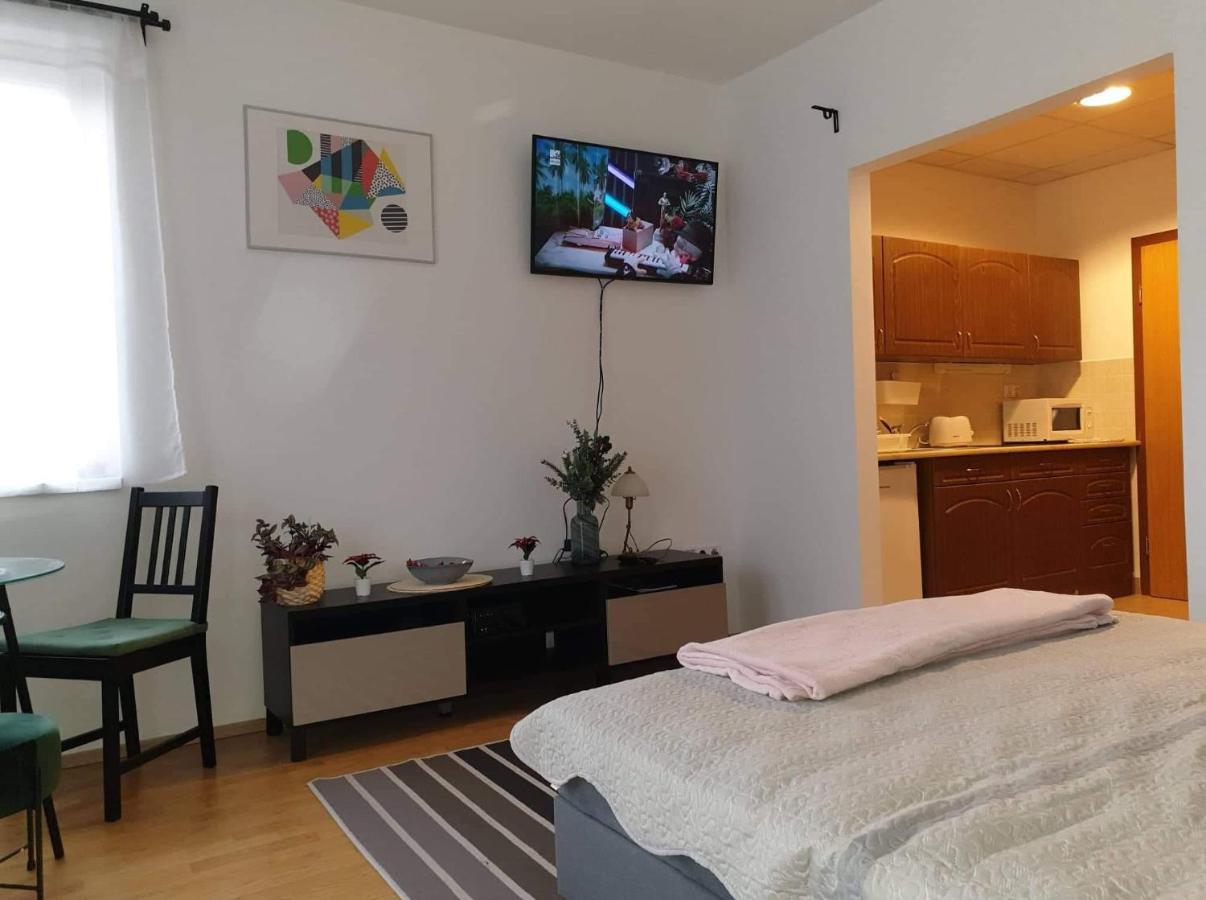 Relax Apartman Veresegyház Eksteriør bilde